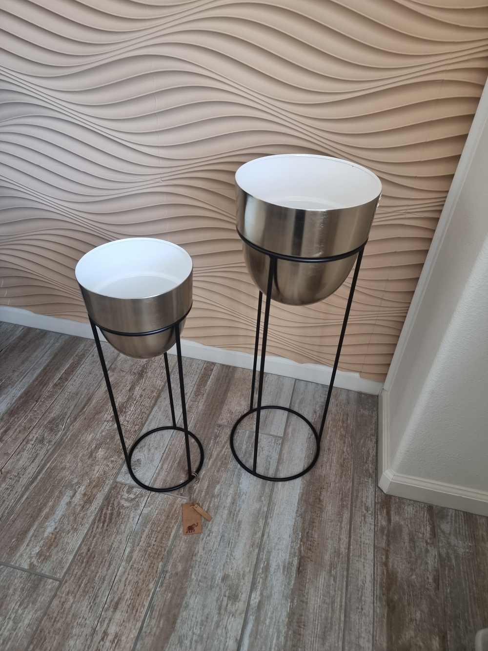Metal and White Standing Planter Set - Modern Home Accents